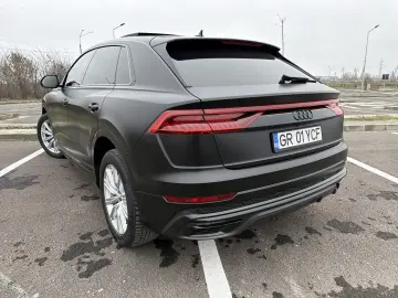 Audi Q8 S-line 2022   89.000km   Istoric Service