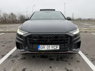 Audi Q8 S-line 2022   89.000km   Istoric Service