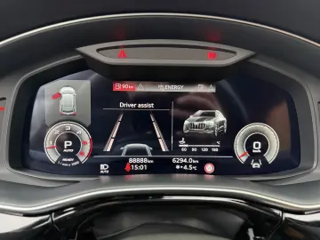 Audi Q8 S-line 2022   89.000km   Istoric Service