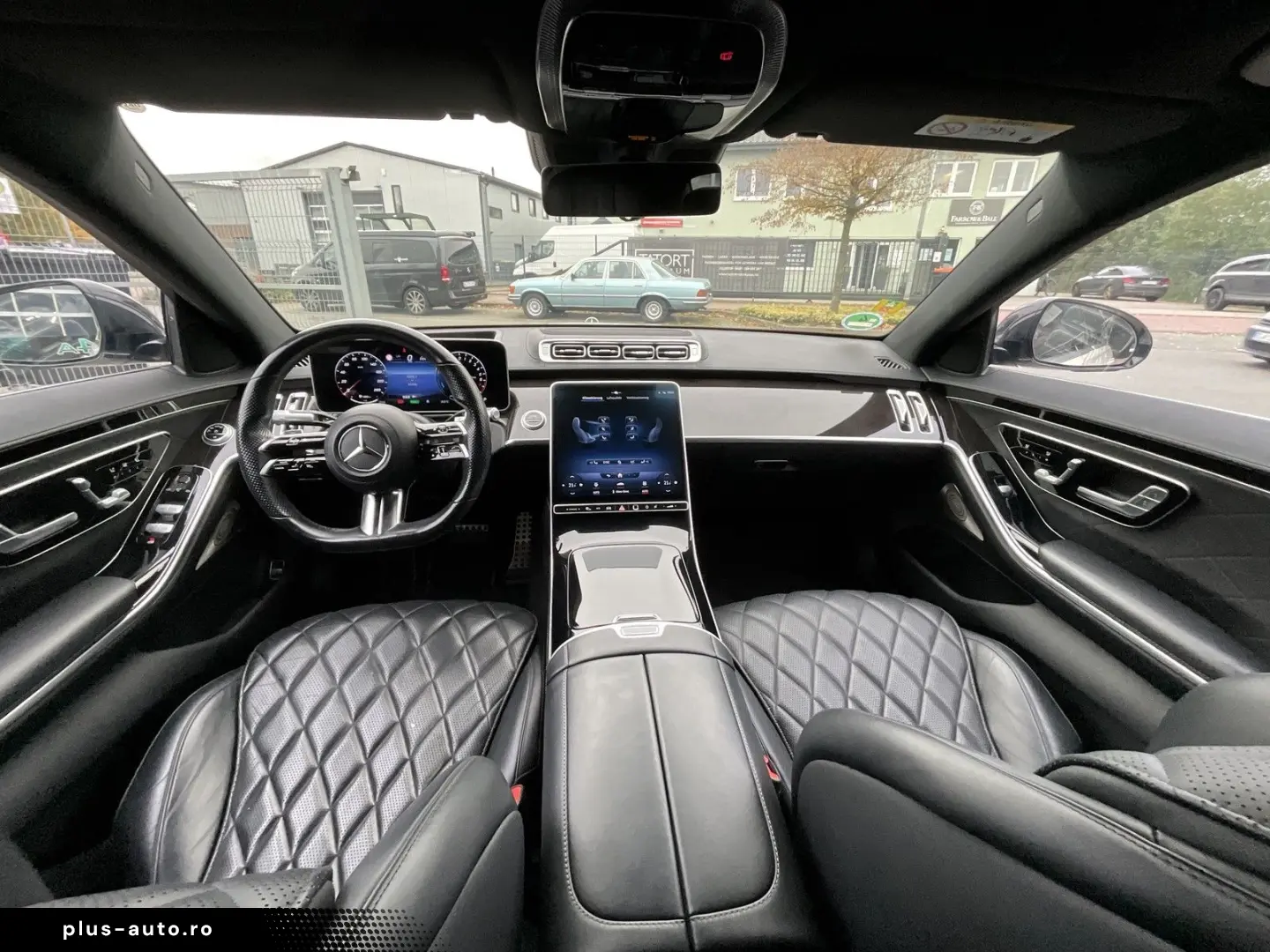 MERCEDES-BENZ S 580 e HUD AMG Panorama 8xAlu Night Paket