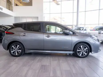 Nissan Leaf 40 kWh Tekna