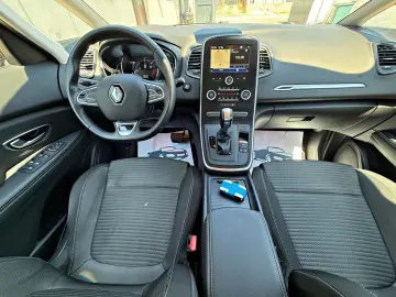 Renault Grand-Scenic