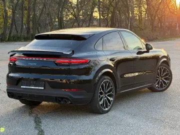 Porsche Cayenne-Coupe