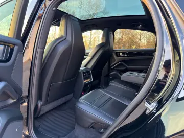 Porsche Cayenne-Coupe