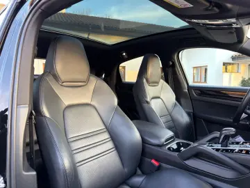 Porsche Cayenne-Coupe