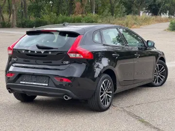 Volvo V40 Gen-Ii-2012