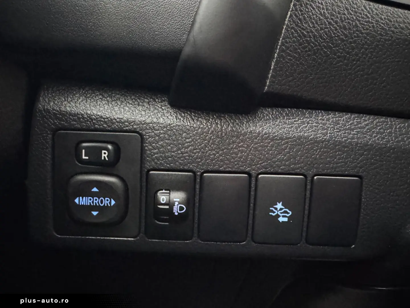 Toyota Auris Gen-Iii-2018