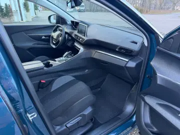 Peugeot 3008 Gen-Ii-2016