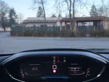 Peugeot 3008 Gen-Ii-2016