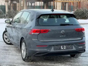 Volkswagen Golf Gen-Viii-2020