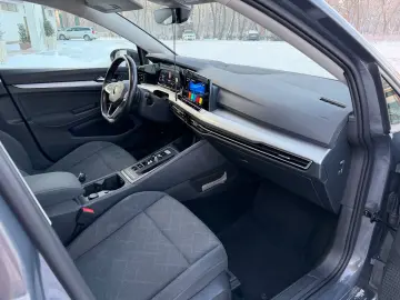 Volkswagen Golf Gen-Viii-2020