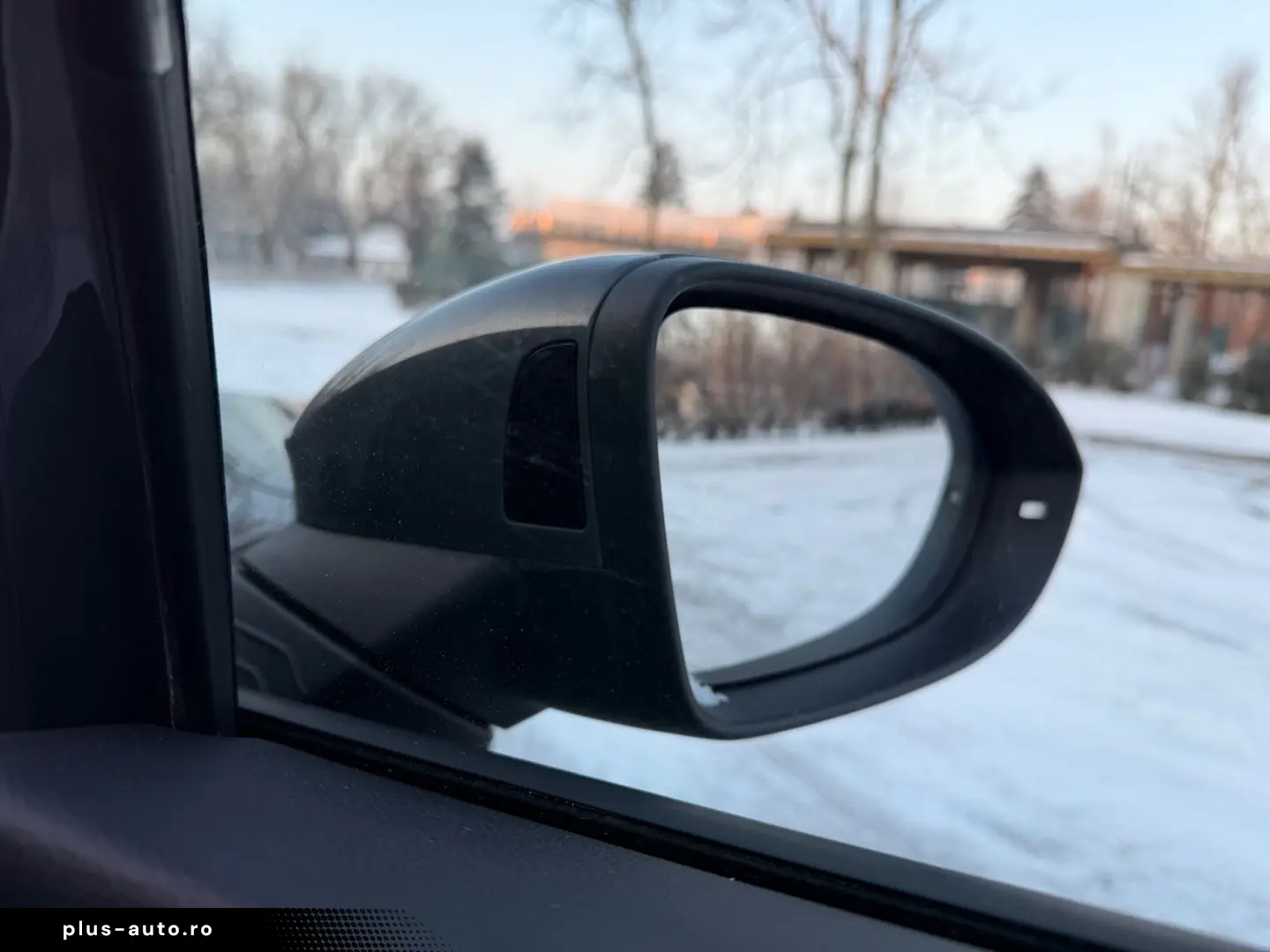 Volkswagen Golf Gen-Viii-2020