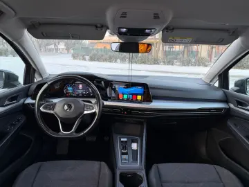 Volkswagen Golf Gen-Viii-2020