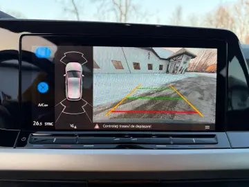 Volkswagen Golf Gen-Viii-2020