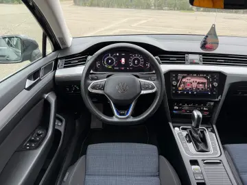 Volkswagen Passat Gen-B8-2014