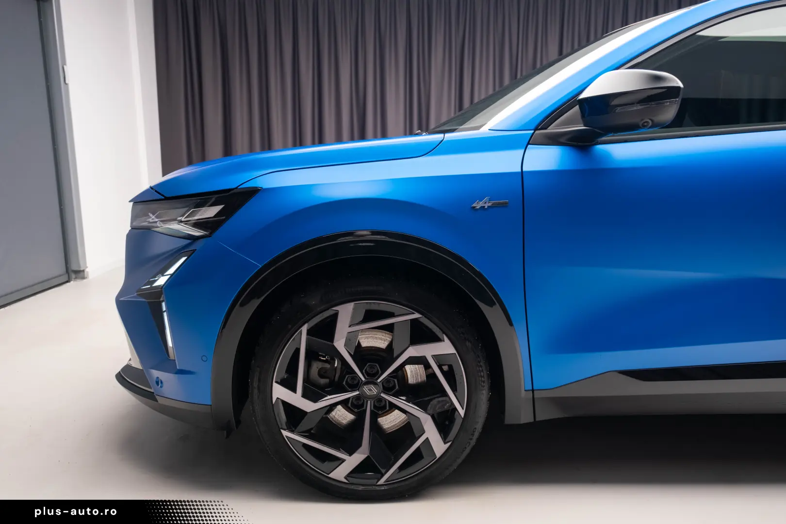 RENAULT RAFALE (300 CP) E-Tech Plug-in Hybrid 4x4 Multi-Mode