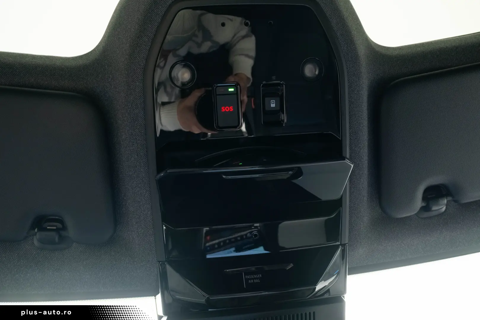 RENAULT RAFALE (300 CP) E-Tech Plug-in Hybrid 4x4 Multi-Mode