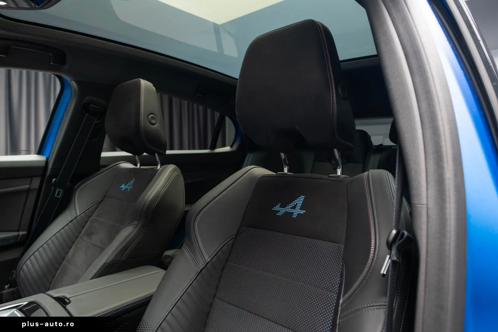 RENAULT RAFALE (300 CP) E-Tech Plug-in Hybrid 4x4 Multi-Mode