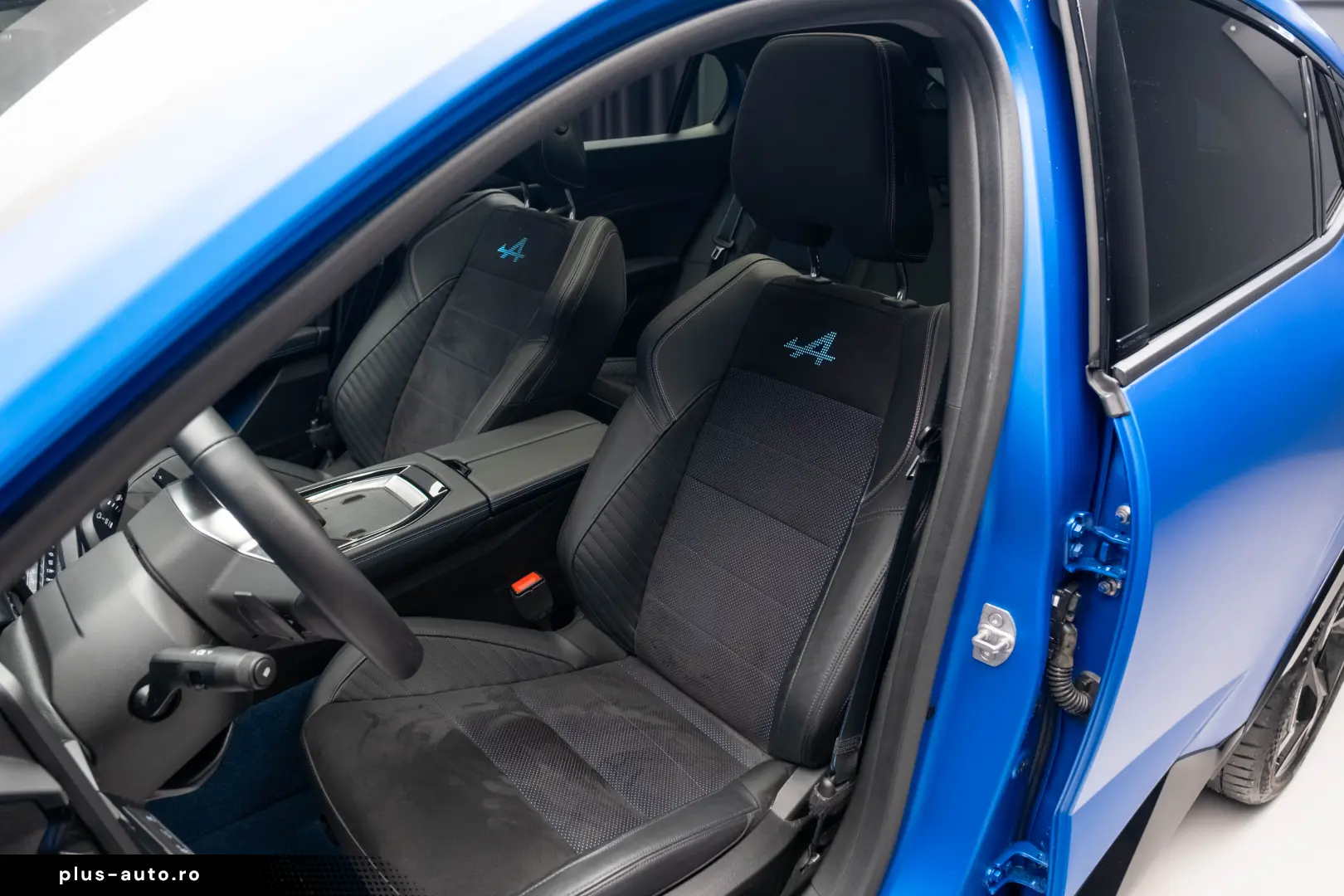 RENAULT RAFALE (300 CP) E-Tech Plug-in Hybrid 4x4 Multi-Mode