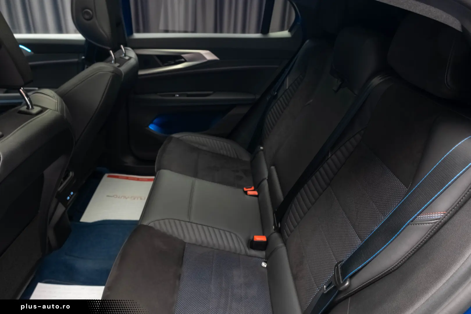 RENAULT RAFALE (300 CP) E-Tech Plug-in Hybrid 4x4 Multi-Mode