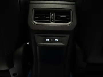 RENAULT RAFALE (300 CP) E-Tech Plug-in Hybrid 4x4 Multi-Mode