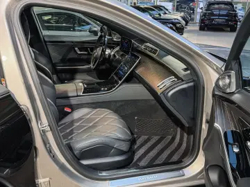 MERCEDES-BENZ S 580 Maybach Night Series Duotone Burmester4D