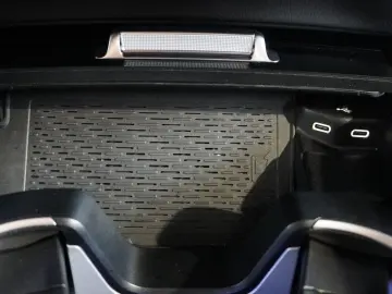 MERCEDES-BENZ G 63 AMG AHK PANO STHZ 360  22