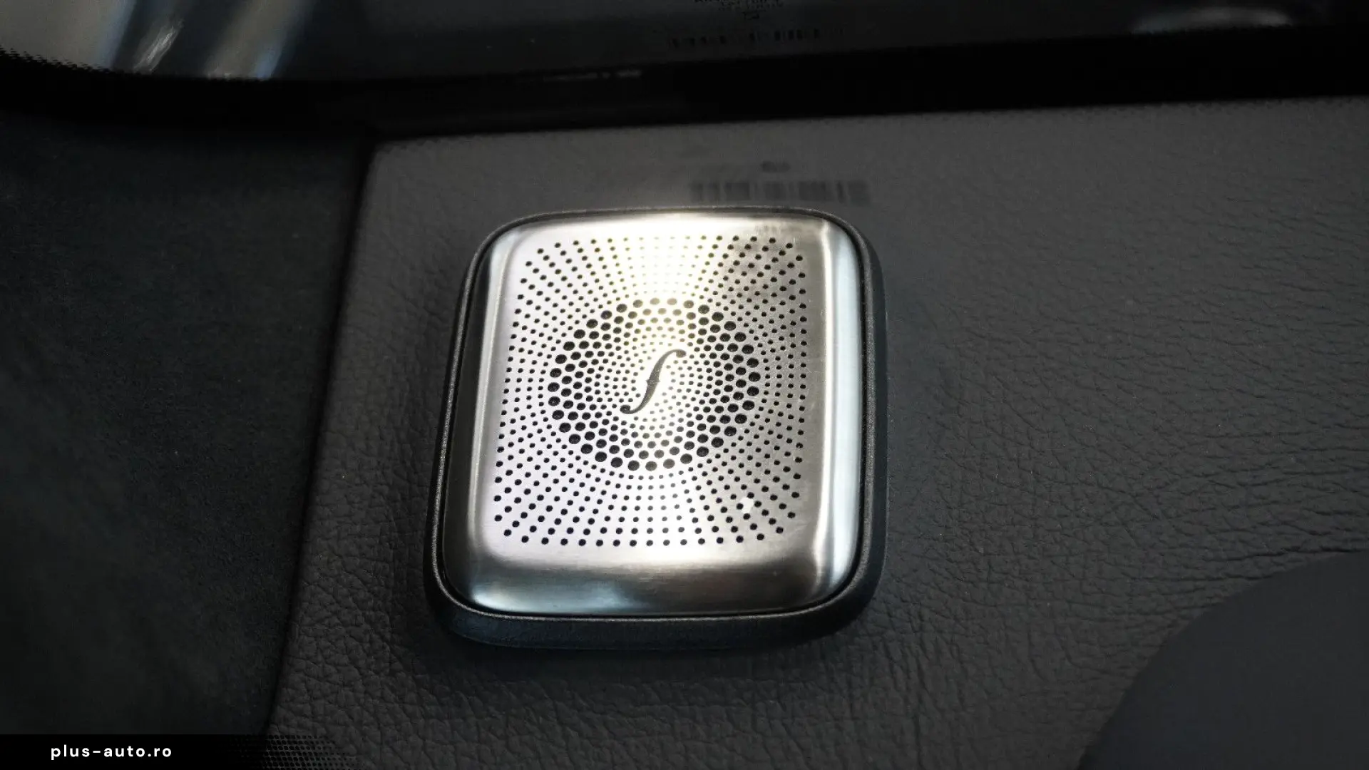 MERCEDES-BENZ G 63 AMG AHK PANO STHZ 360  22