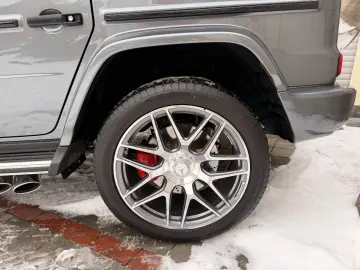 MERCEDES-BENZ G63 AMG FACELIFT PERFORMANCE RAUTEN LEDER