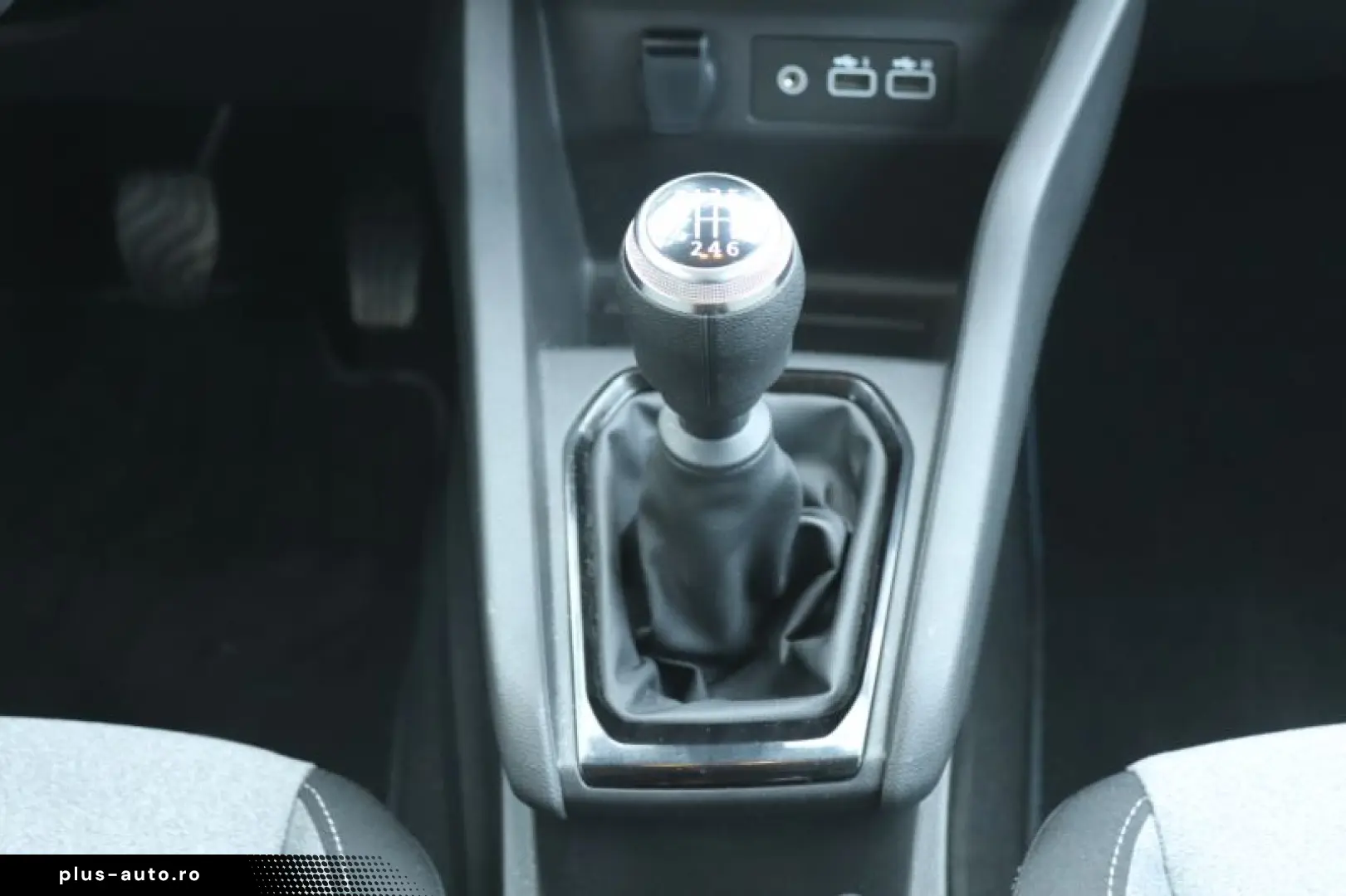 RENAULT CLIO 1.0 TCe 90 evolution