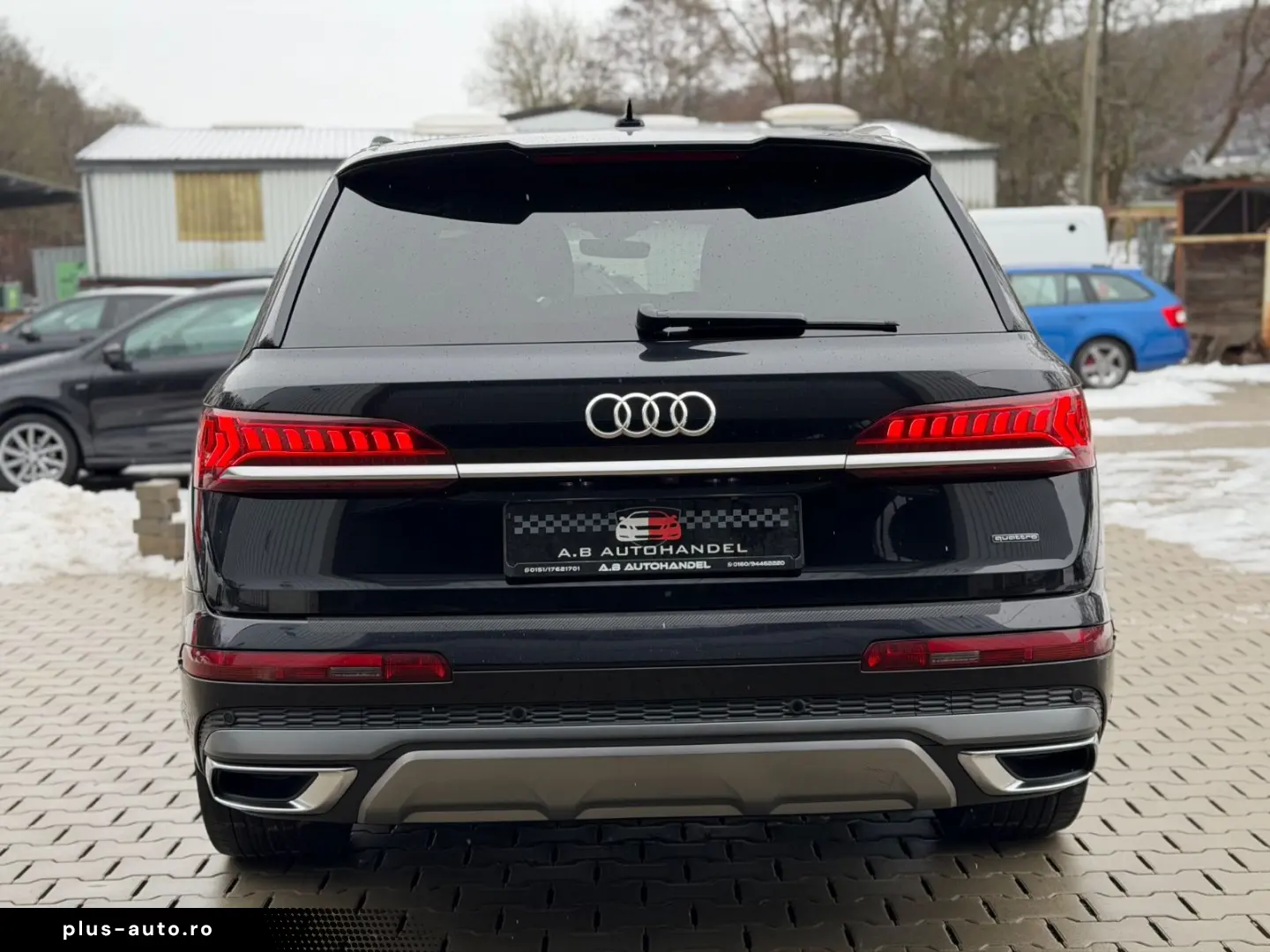 AUDI Q7 50 TDI quattro S line PANO LUFT HeadUp 7Sitze