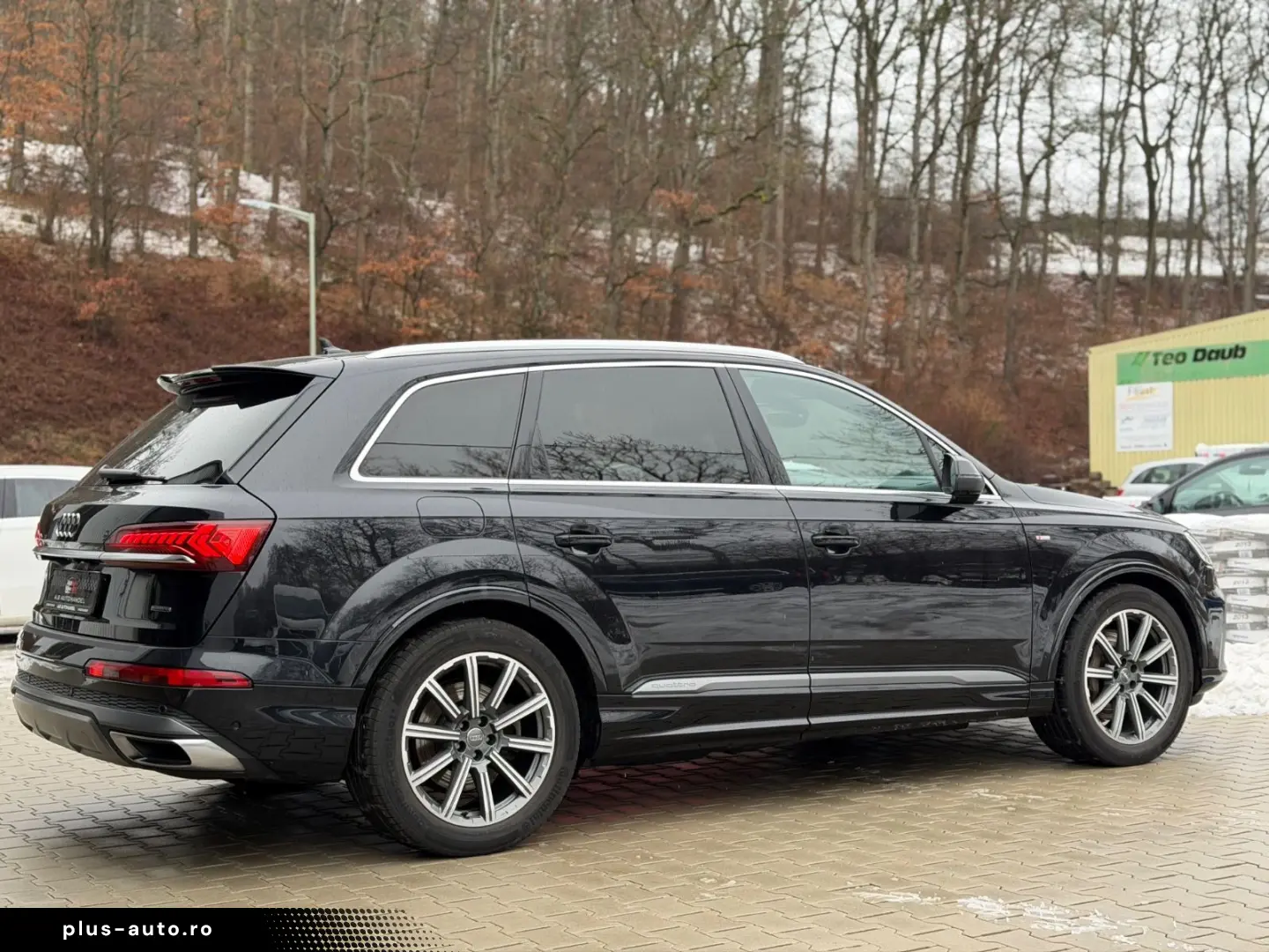 AUDI Q7 50 TDI quattro S line PANO LUFT HeadUp 7Sitze