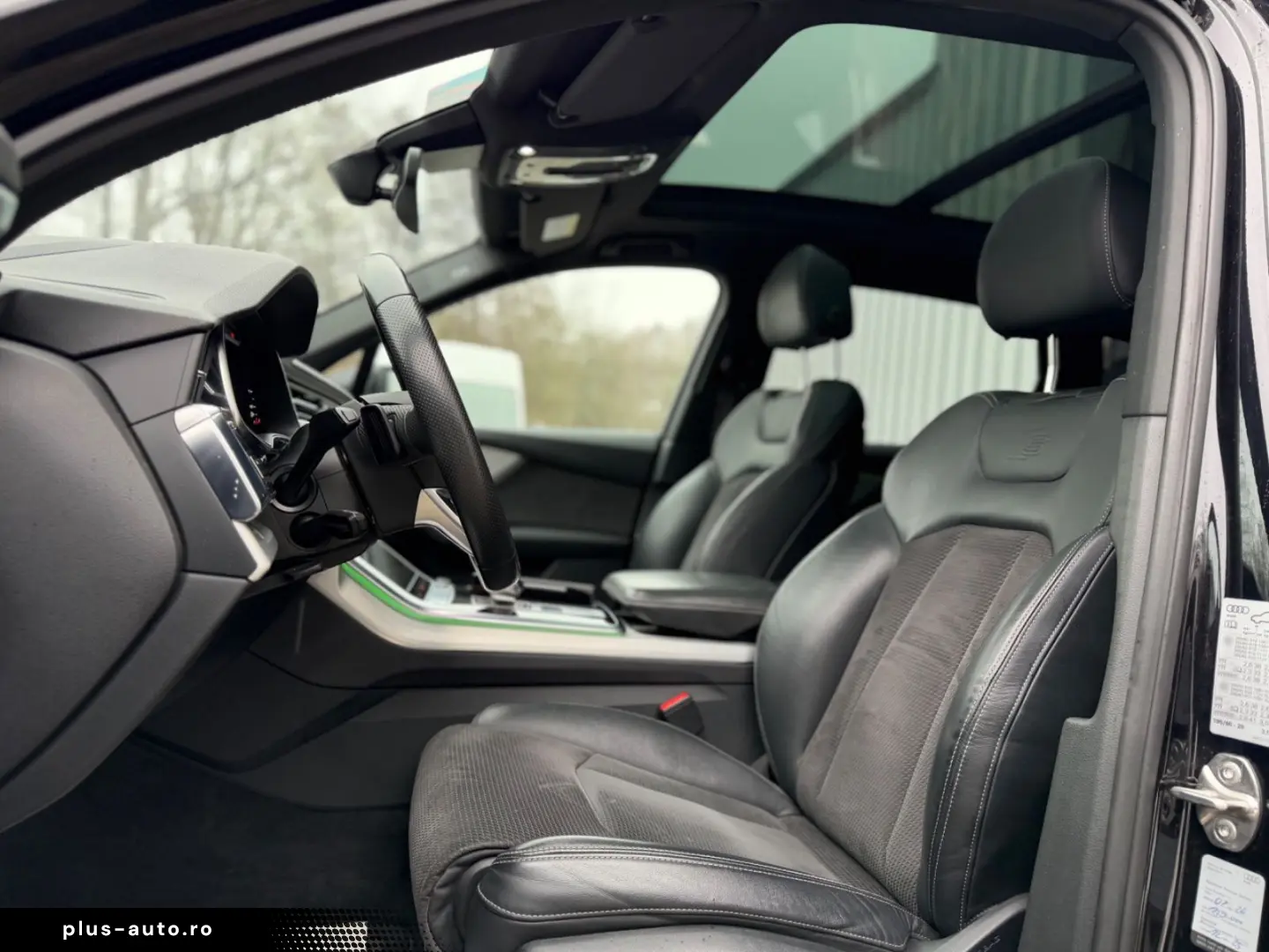 AUDI Q7 50 TDI quattro S line PANO LUFT HeadUp 7Sitze