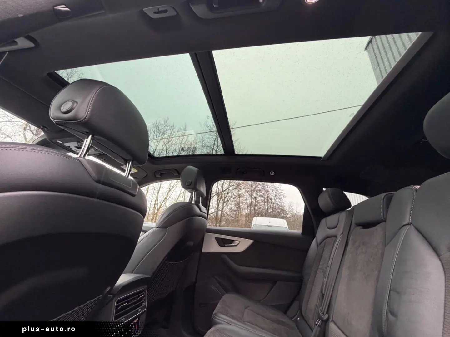 AUDI Q7 50 TDI quattro S line PANO LUFT HeadUp 7Sitze