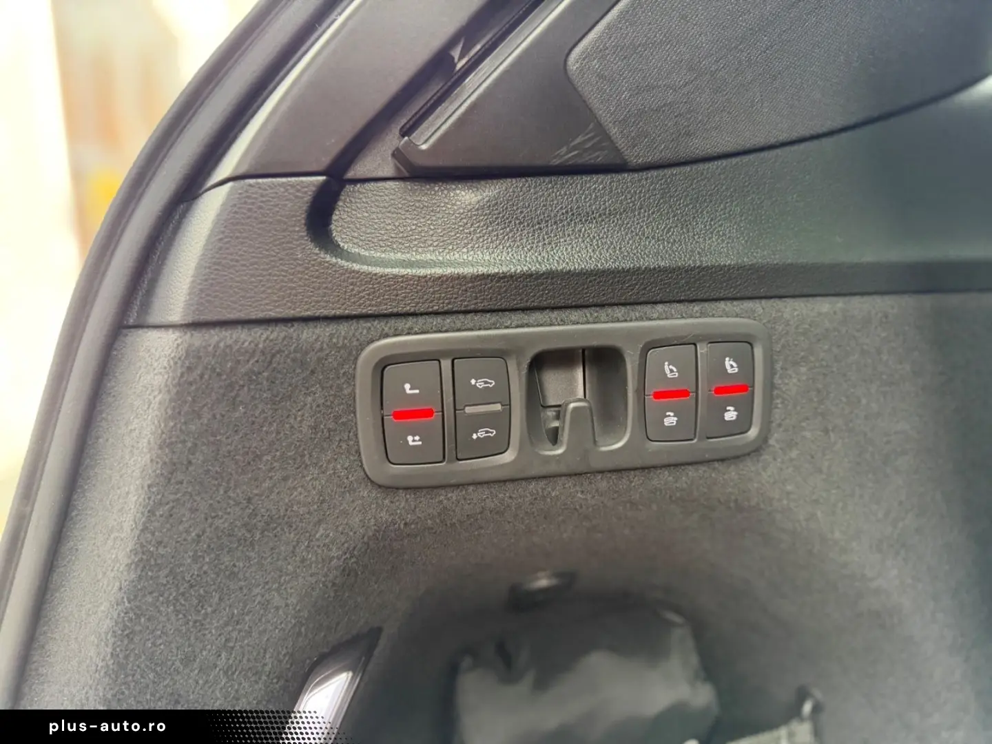 AUDI Q7 50 TDI quattro S line PANO LUFT HeadUp 7Sitze