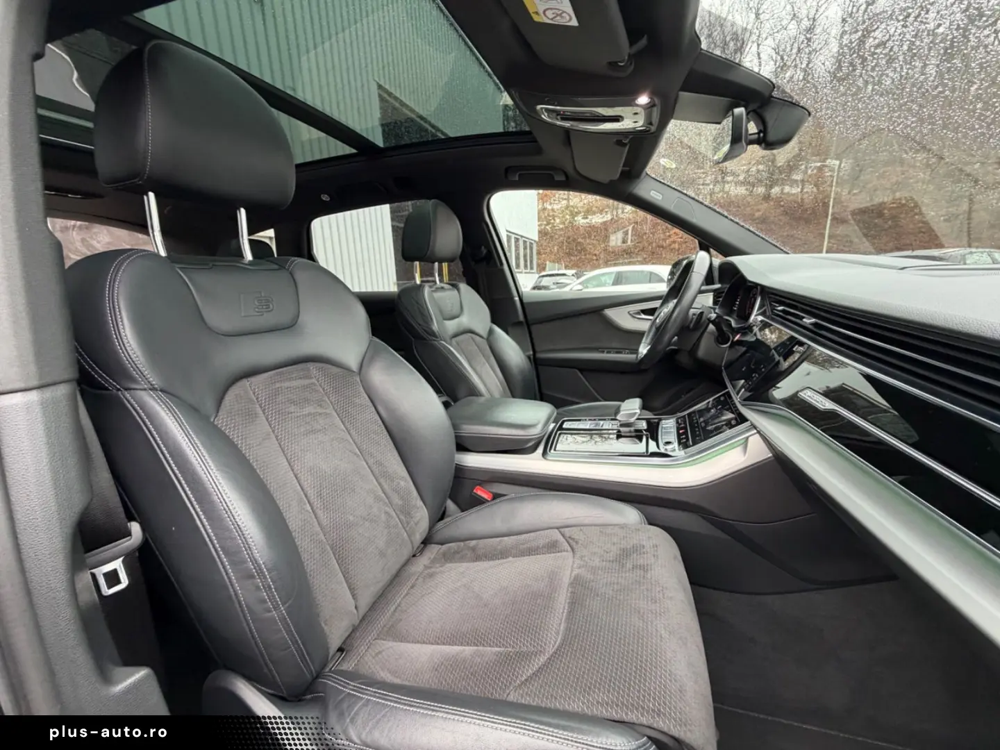 AUDI Q7 50 TDI quattro S line PANO LUFT HeadUp 7Sitze