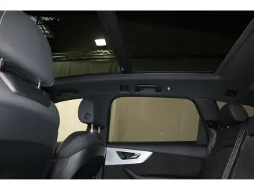 AUDI Q7 50 TDI quattro S line Pano Matrix B&O
