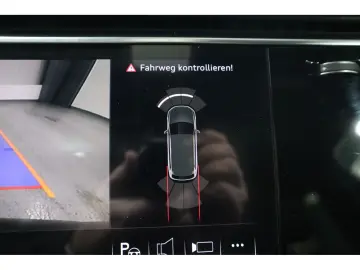 AUDI Q7 50 TDI quattro S line Pano Matrix B&O