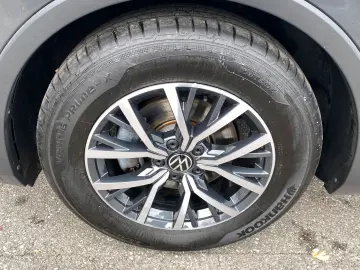 VW Tiguan 2.0 TDI DSG faruri  LED