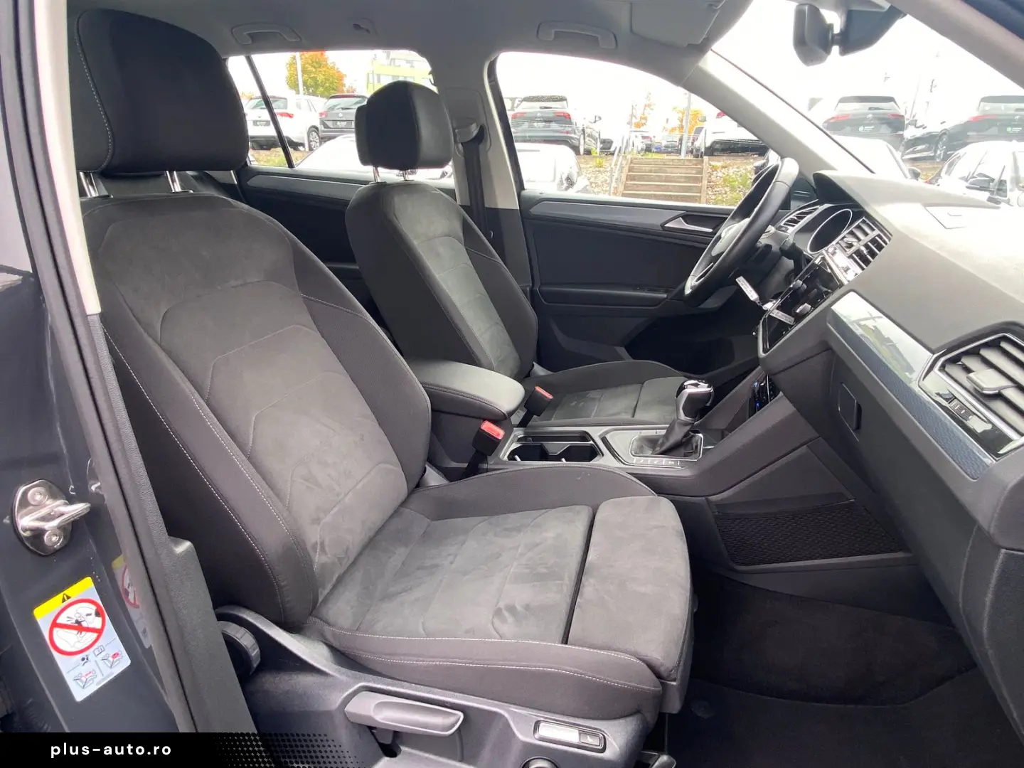 VW Tiguan 2.0 TDI DSG faruri  LED