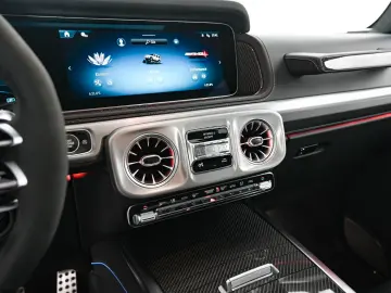 MERCEDES-BENZ G 63 AMG Facelift    2025    Full Carbon   VAT