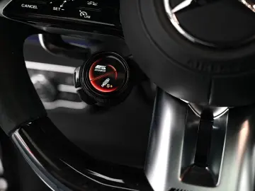 MERCEDES-BENZ G 63 AMG Facelift    2025    Full Carbon   VAT