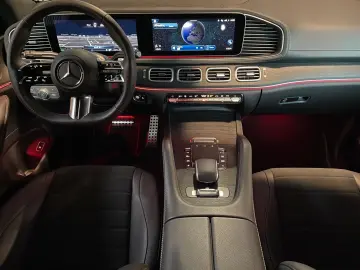 MERCEDES-BENZ GLE 300 d 4MATIC