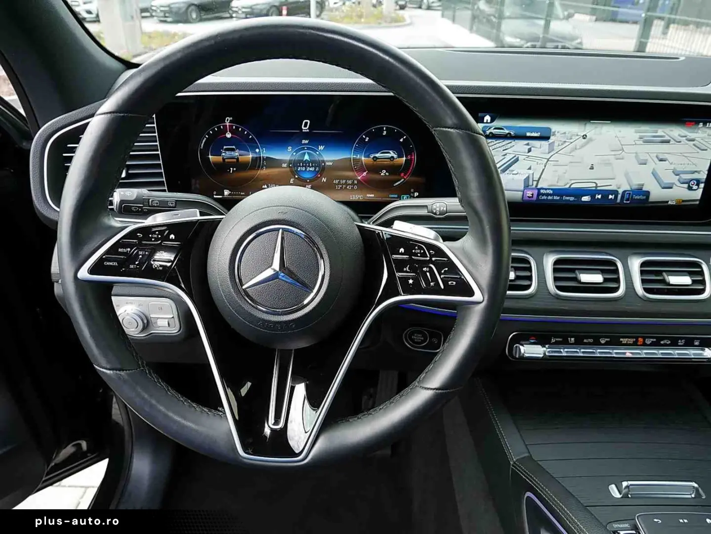 MERCEDES-BENZ GLE 300 d 4M AMG DISTR. STANDH. AHK PANO NIGHT