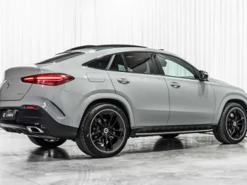MERCEDES-BENZ GLE 400 e Coupé 4Matic AMG Line Pano B…