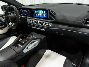 MERCEDES-BENZ GLE 400 e Coupé 4Matic AMG Line Pano B…