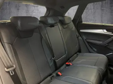 AUDI Q5 40 TDI quattro S line MAtrix 360  Kam. Navi