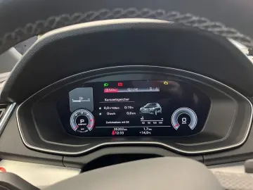 AUDI Q5 40 TDI quattro S line MAtrix 360  Kam. Navi