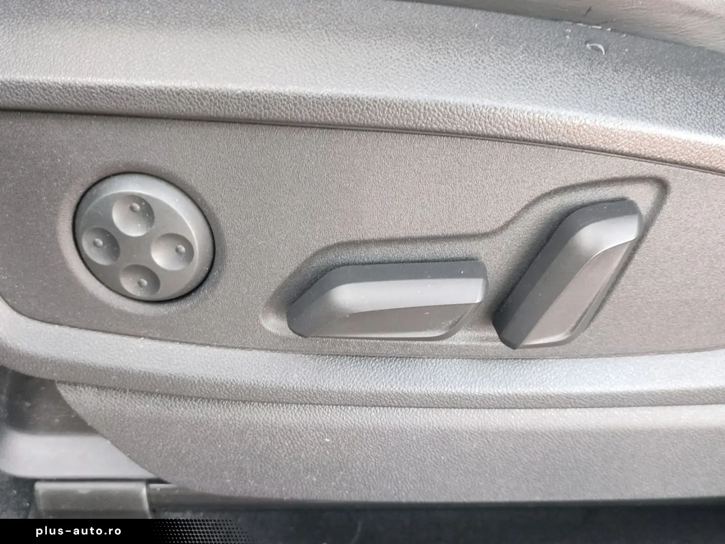 AUDI Q5 Advanced 40 TDI quattro S line Navi LED Alu H