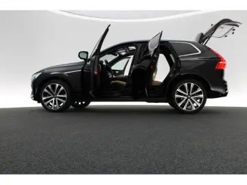 VOLVO XC60 B5 Ultimate Bright AWD